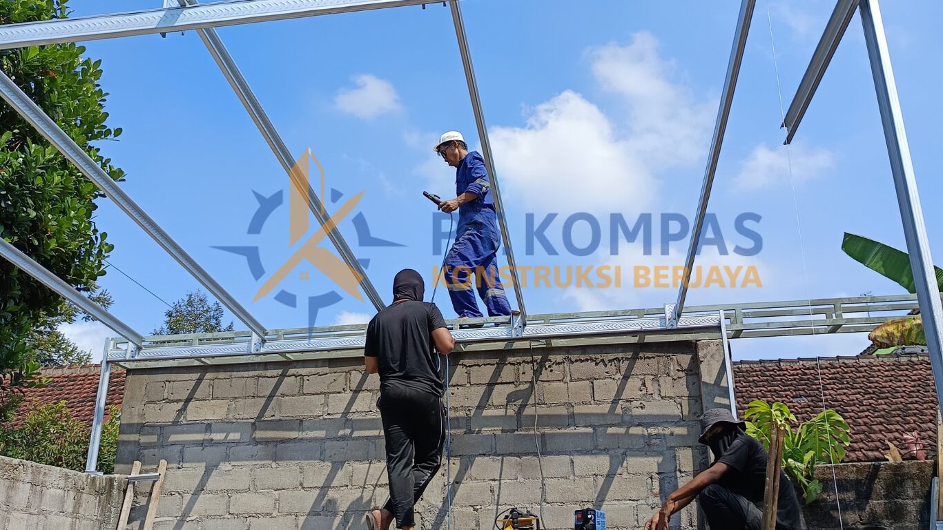 Jasa Konstruksi Bangunan : Rangka Baja Ringan di Hunian